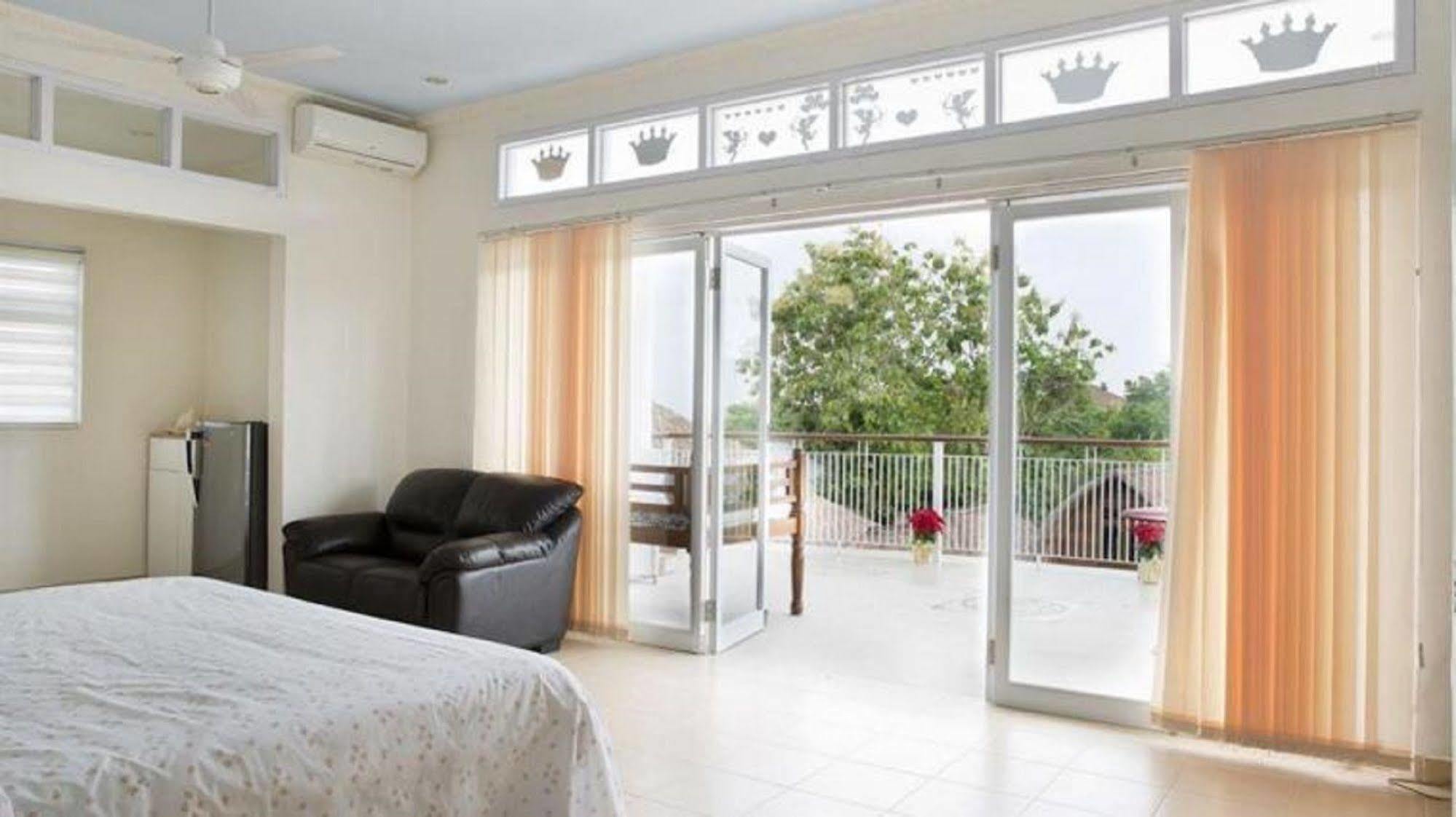 Villa Lakshmi Nusa Dua  Ngoại thất bức ảnh